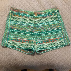 Stripe/Aztec inspired short | sz.2